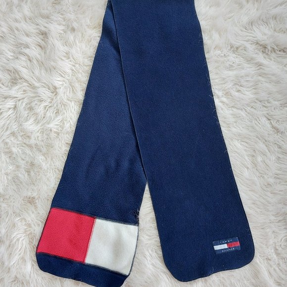 Tommy Hilfiger Navy Blue Fleece Scarf Size: 66" length - Picture 3 of 4